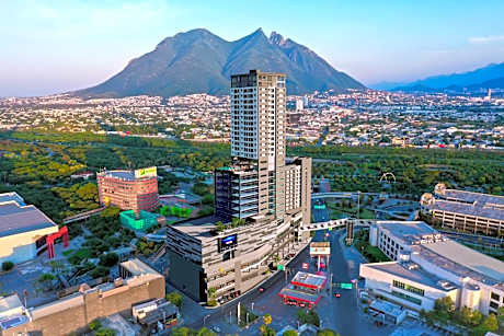 Holiday Inn Express - Monterrey - Fundidora By IHG