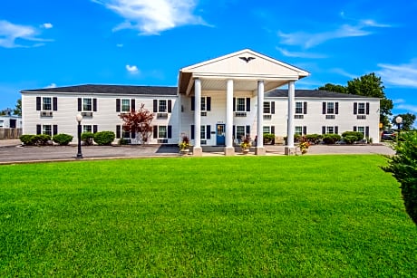 Knights Inn Sandusky