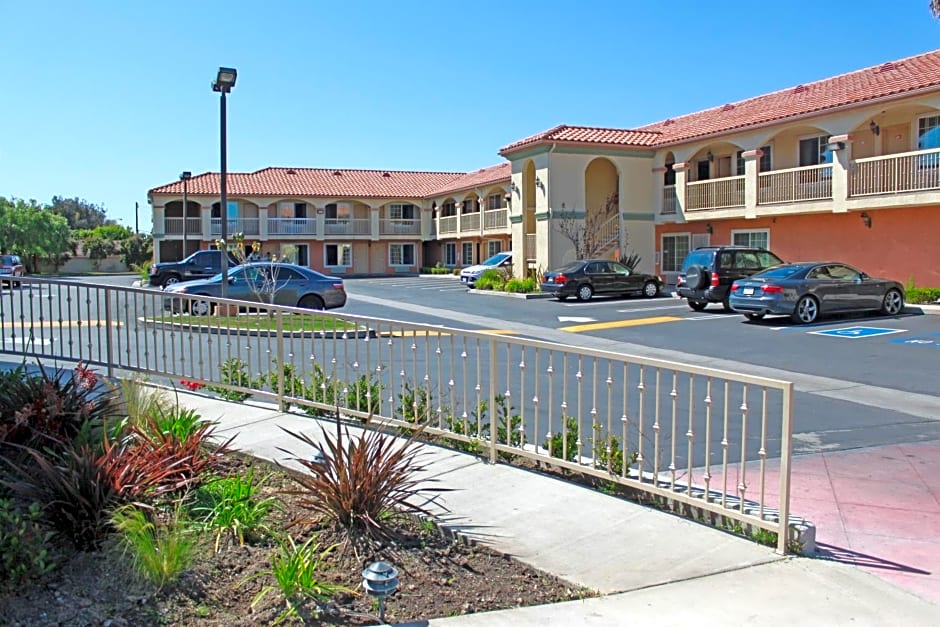 Crystal Inn Suites & Spas