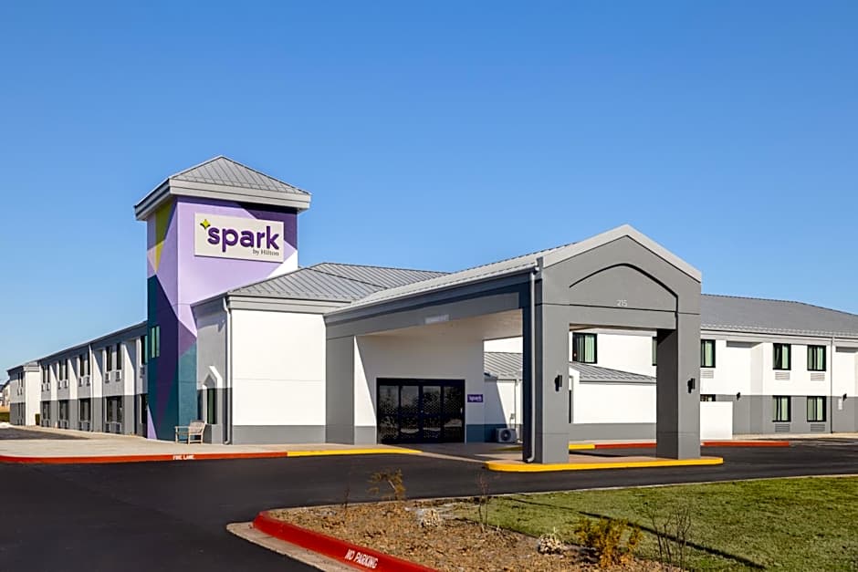Spark by Hilton Bentonville