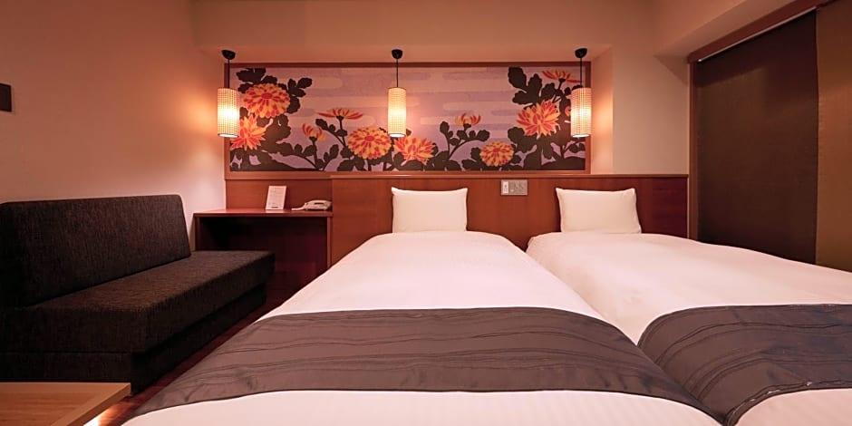 SAKURA SKY HOTEL