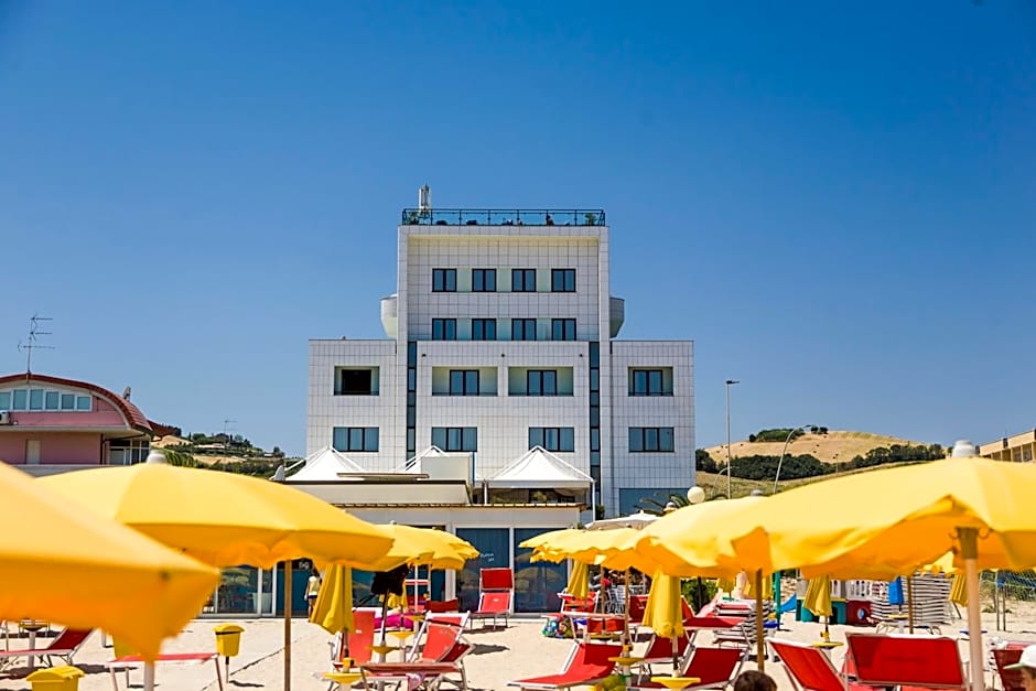 Hotel Royal