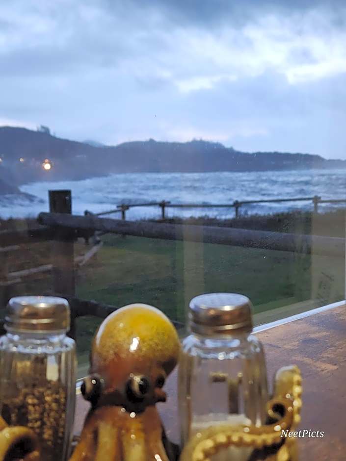 Inn at Arch Rock
