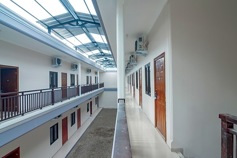 RedDoorz Syariah Plus @ Perintis Guesthouse Tasikmalaya