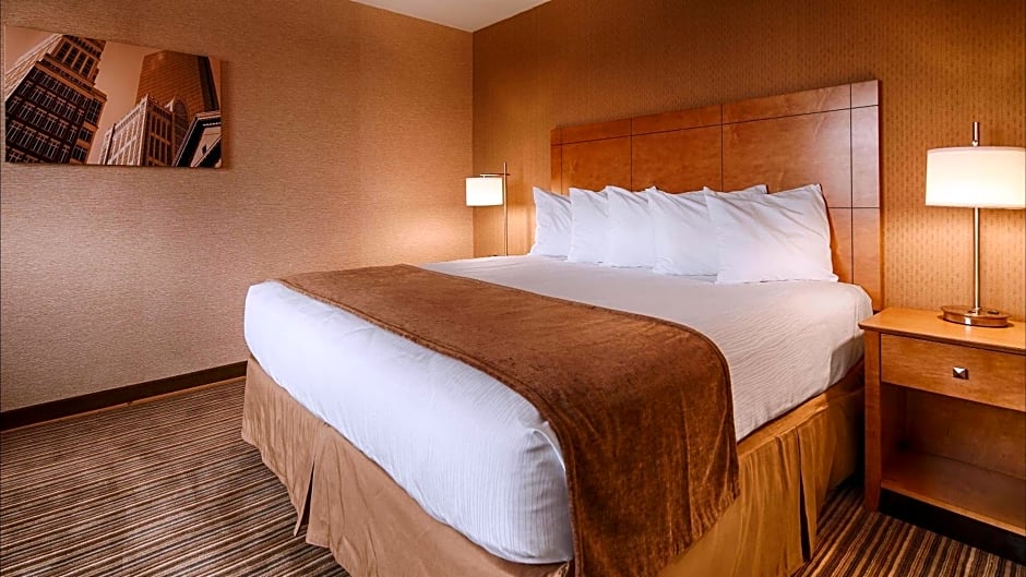 Best Western Royal Plaza Hotel and Trade Center