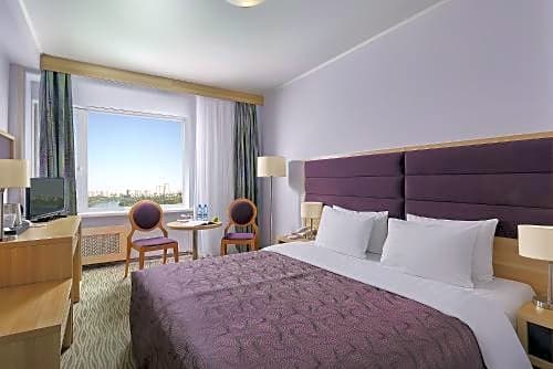 Photo 1 of 6 of Premium Double Room