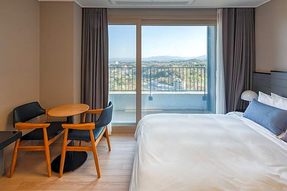 The BlueMark Hotel Sokcho