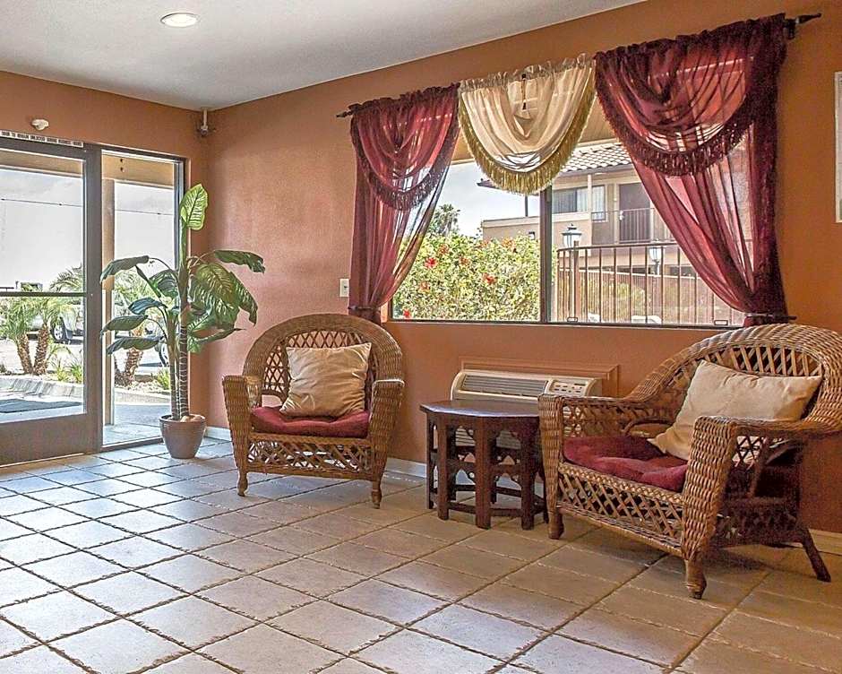 Rodeway Inn Santee