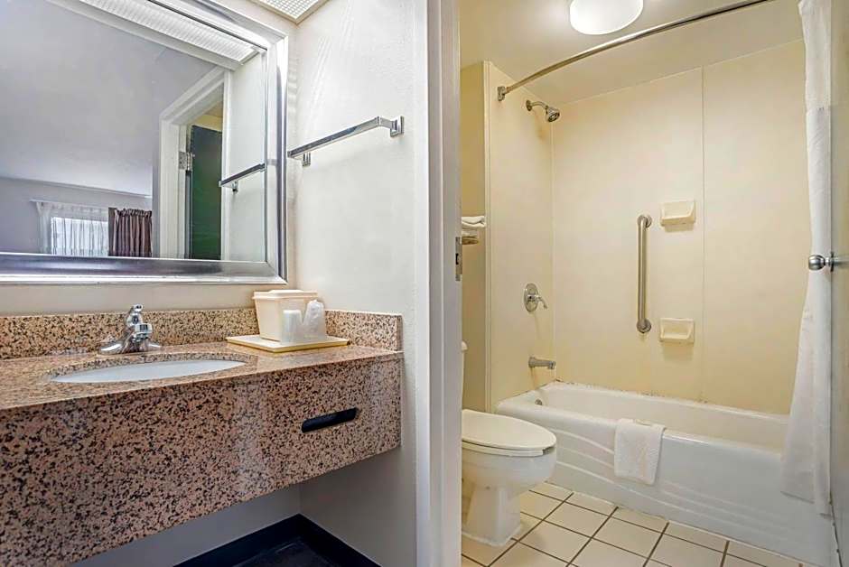 Quality Inn Foley - Gulf Shores North