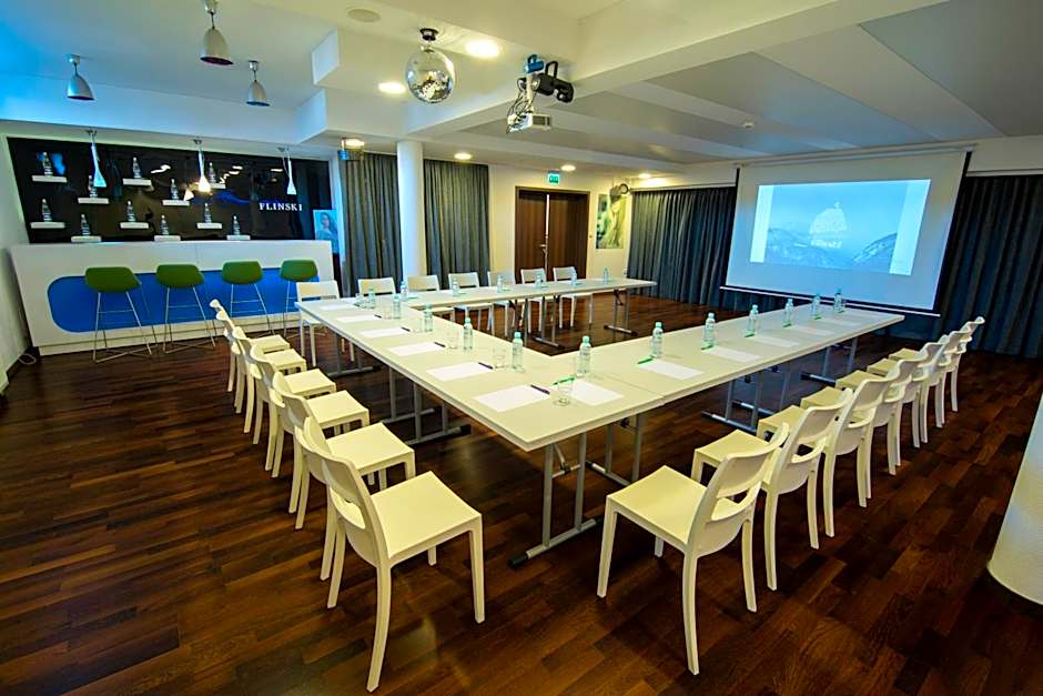 Aparthotel Flinski Sport & SPA