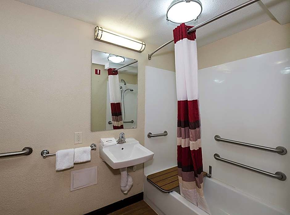 Red Roof Inn Columbus East - Reynoldsburg