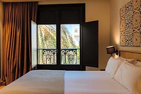 Superior Double or Twin Room with City View