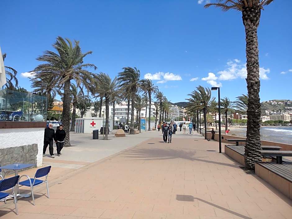 Aparthotel Els Molins