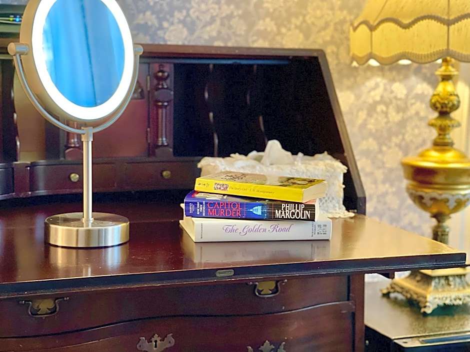 Charlotte's Rose Inn