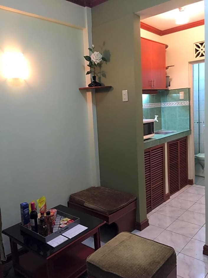 Las Pinas Serviced Apartment