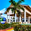 Holiday Inn Express & Suites Lantana