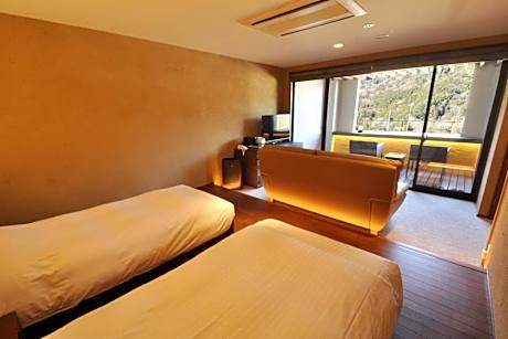【Adult Only】Luxury Tower - Deluxe Twin Room with Open-Air Bath - Top floor / Japanese Style Dinner