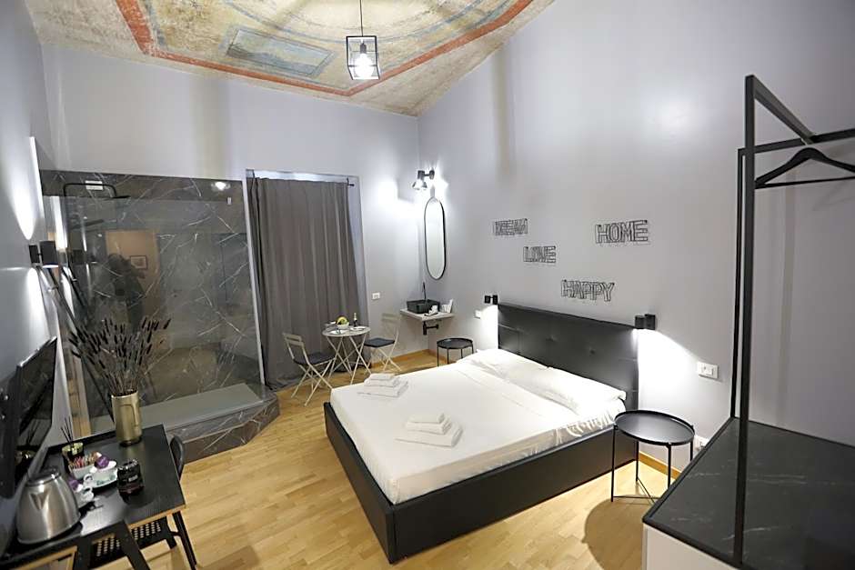 KISS ME ROME Luxury Rooms