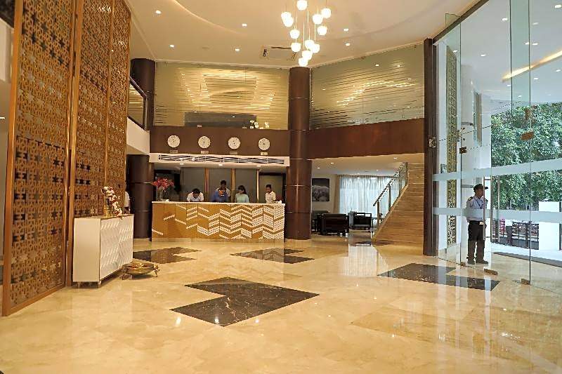 Shravanti Sarovar Portico Bengaluru