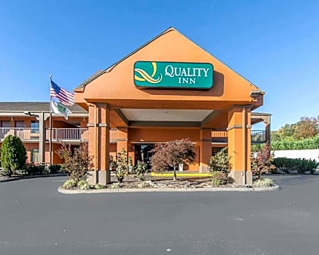 Quality Inn Johnson City near Downtown