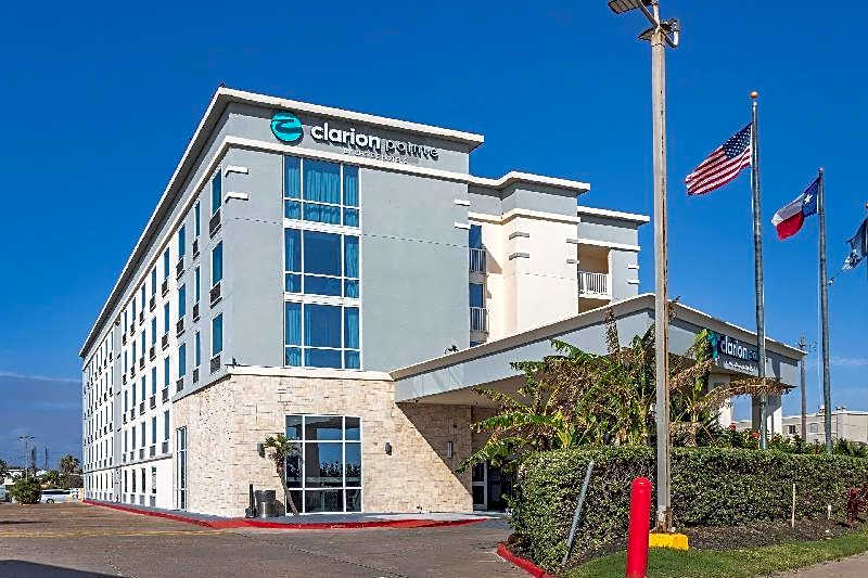 Clarion Pointe Galveston Seawall