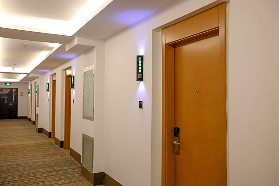 GreenTree Inn Jinzhong Pingyao City South Railway Station Express Hotel