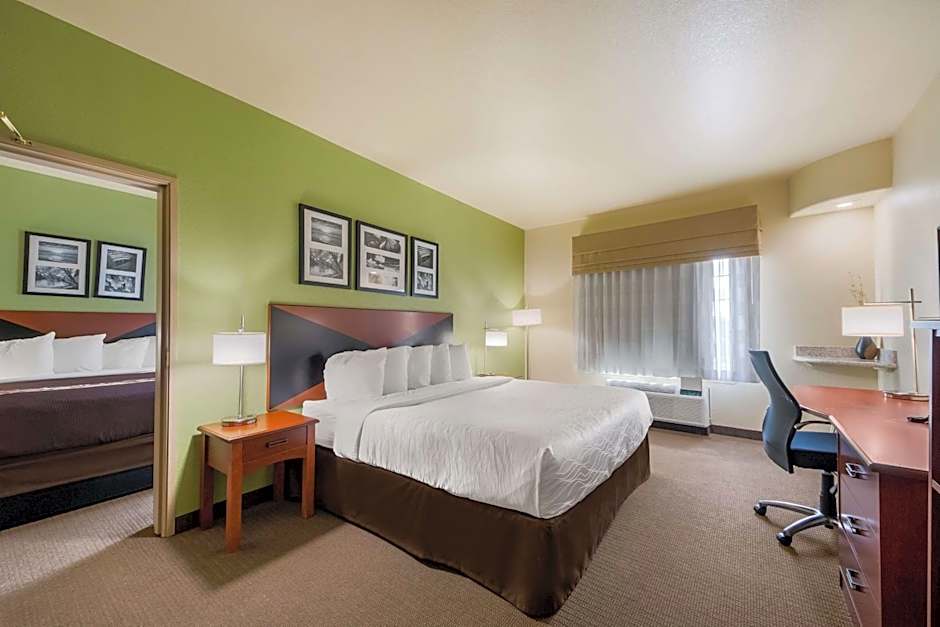 SureStay Plus Hotel by Best Western San Antonio SeaWorld