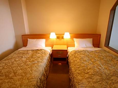 Twin Room with Tatami Area - Non-Smoking