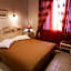 Hera Hotel