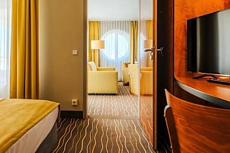 King Suite with Balcony