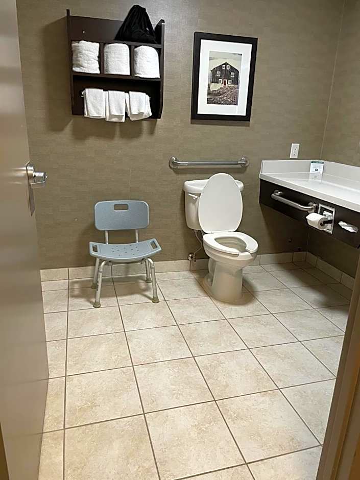 Holiday Inn Express Hotel & Suites Barrie By IHG