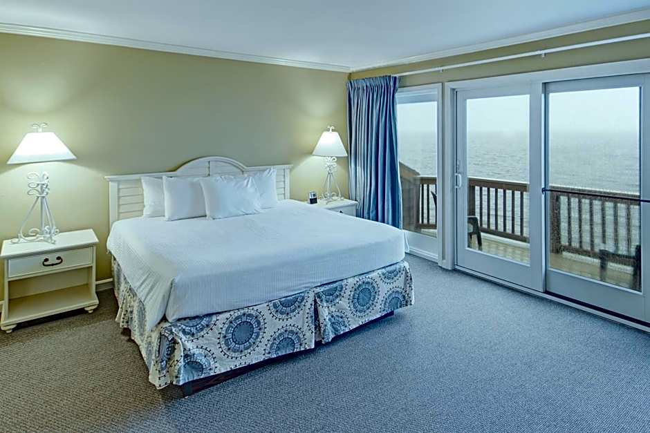 Wyndham Newport Overlook