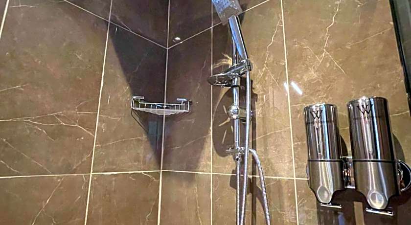 Weingart Seaside Hotel