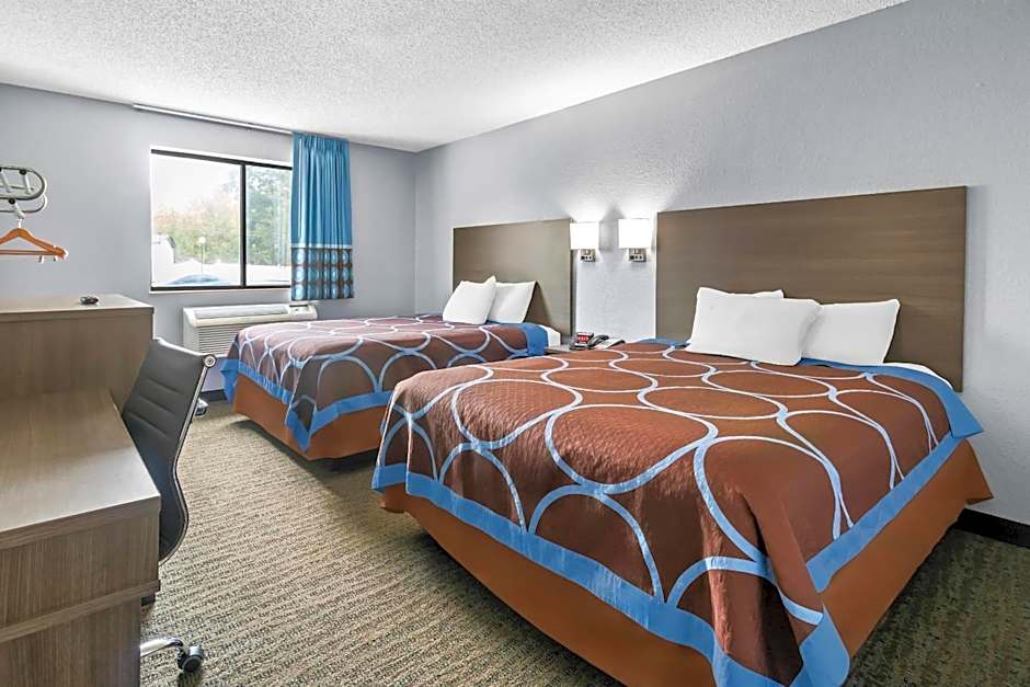 Rodeway Inn Delmont