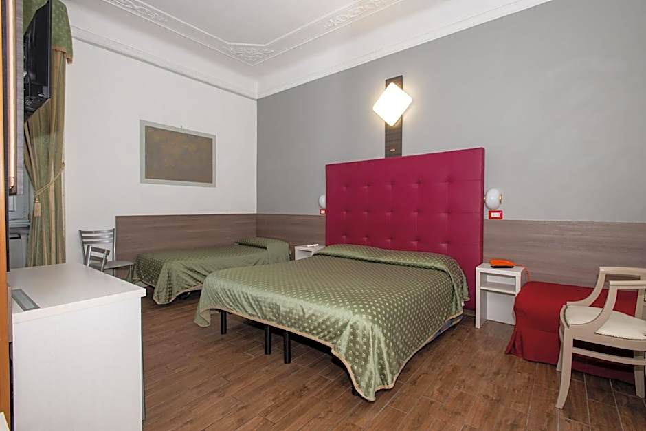 Hotel Piola