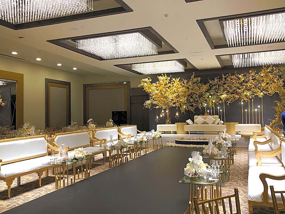 Golden Tulip Bahrain