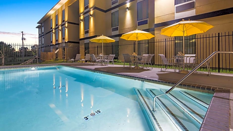 Best Western Plus Regency Park