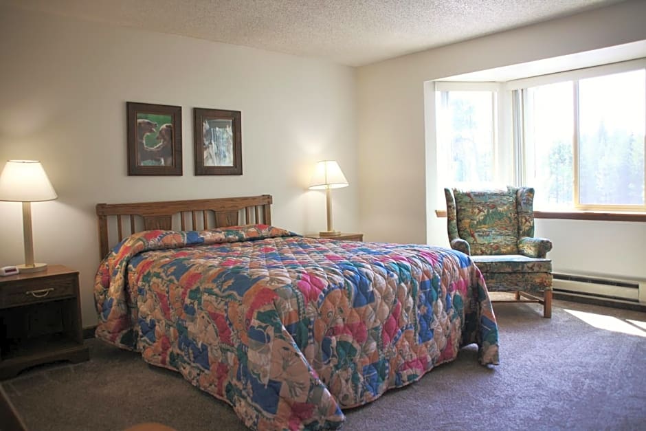 GetAways at Timbers at Island Park Village
