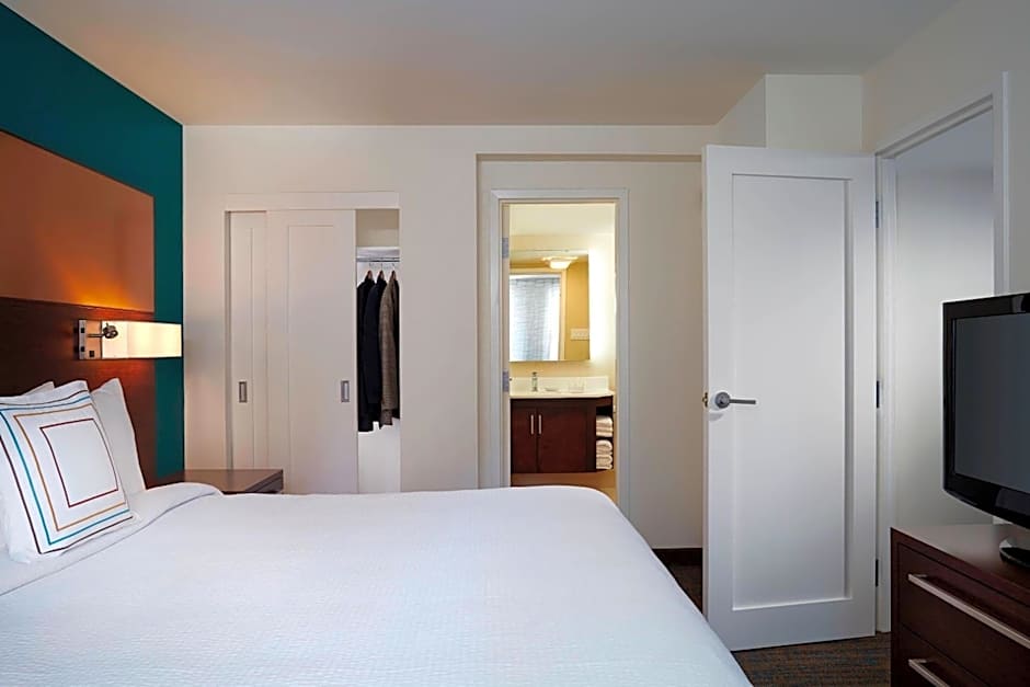 Residence Inn by Marriott Montreal Downtown