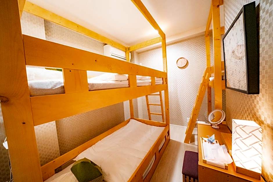 kaguya asakusa Women only guest house