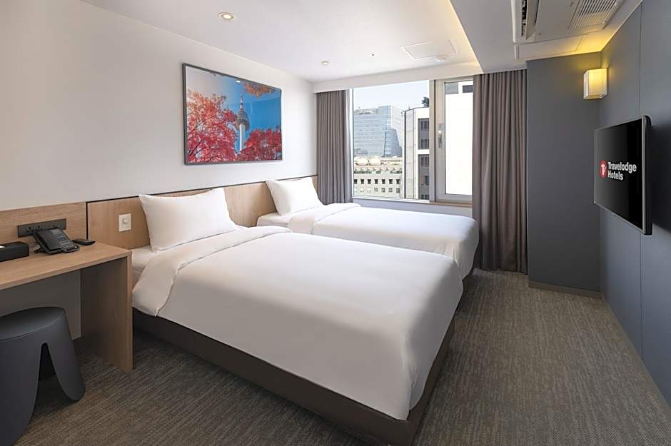 Photo 1 of 4 of Superior 2 Beds