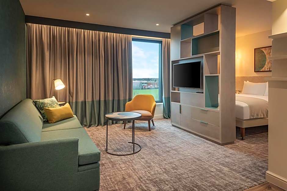 STAYBRIDGE SUITES LONDON-HEATHROW BATH ROAD By IHG