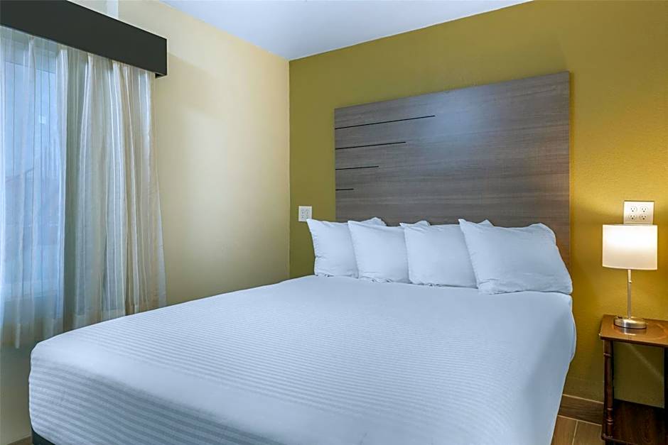 SureStay by Best Western Chambers Petrified Forest