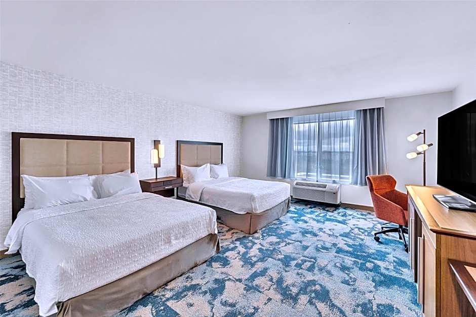 Hampton Inn By Hilton & Suites Kenosha