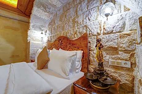 Superior Room with Garden Room