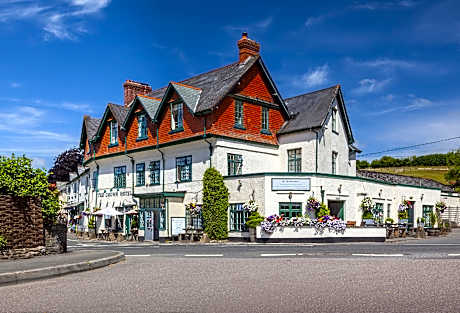 The Crown Hotel