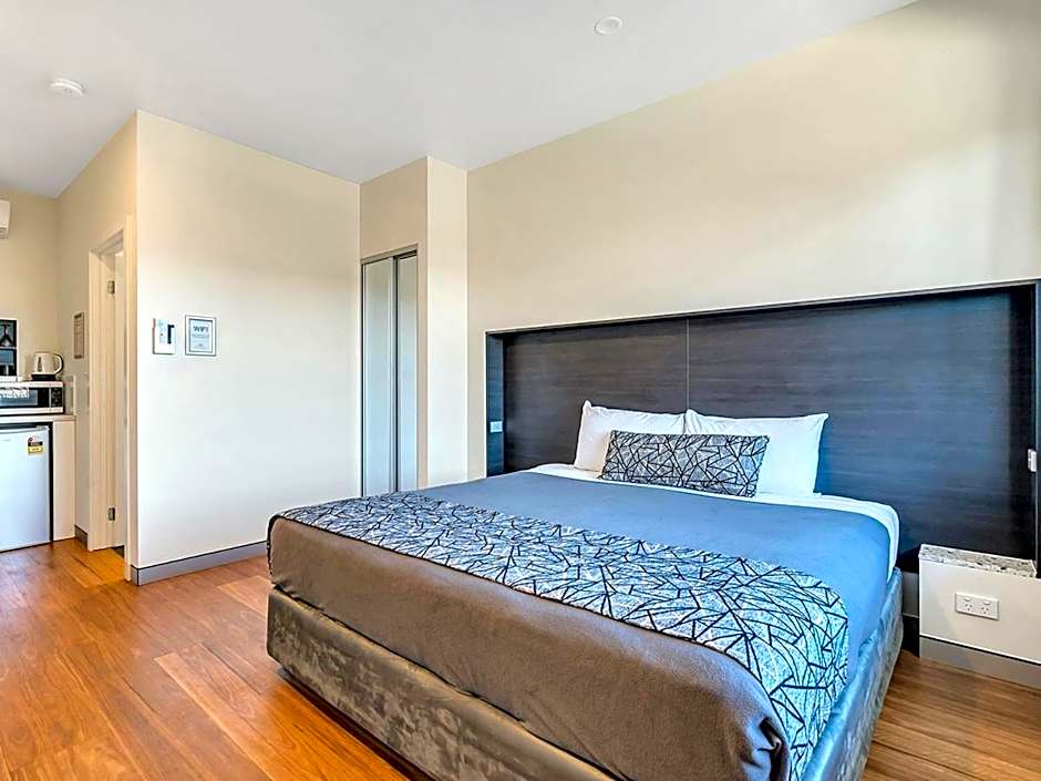 Surf Beach Motel Port