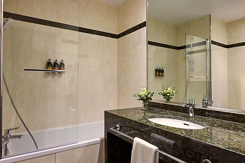 Fraser Suites Le Claridge Champs-Elysees