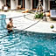 Roomates Surf Camp Canggu by Ini Vie Hospitality