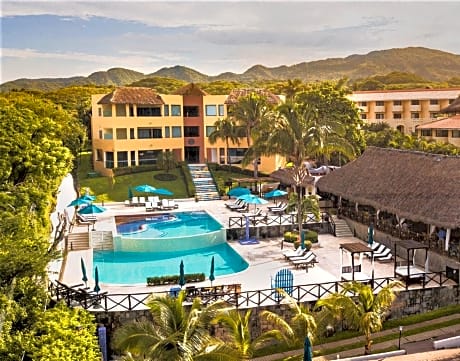 Family Selection at Grand Palladium Vallarta Resort & Spa - All Inclusive